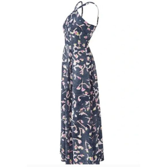 CAbi Aurora Blue Floral Maxi Halter Dress Size 4 Gorgeous Resort Travel Beachy - Picture 5 of 5